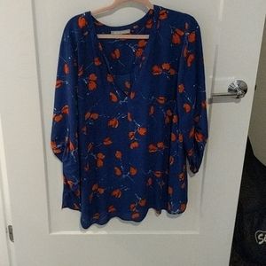 Blue flowy top with flowers